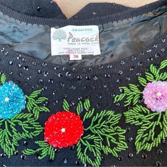 Vintage Sweater Lambswool Angora Beaded Sequins Floral (38) - Picture 6 of 7